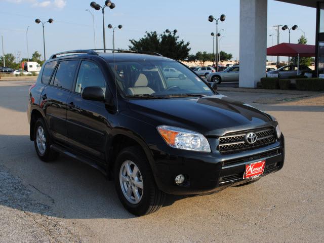 Toyota RAV4 2008 photo 2