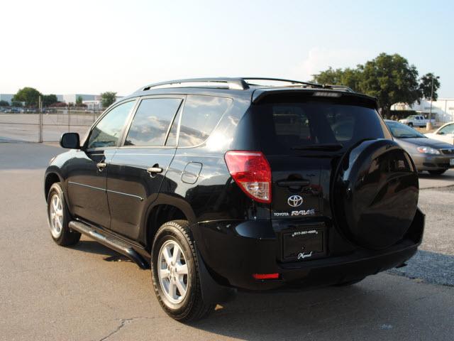 Toyota RAV4 2008 photo 5