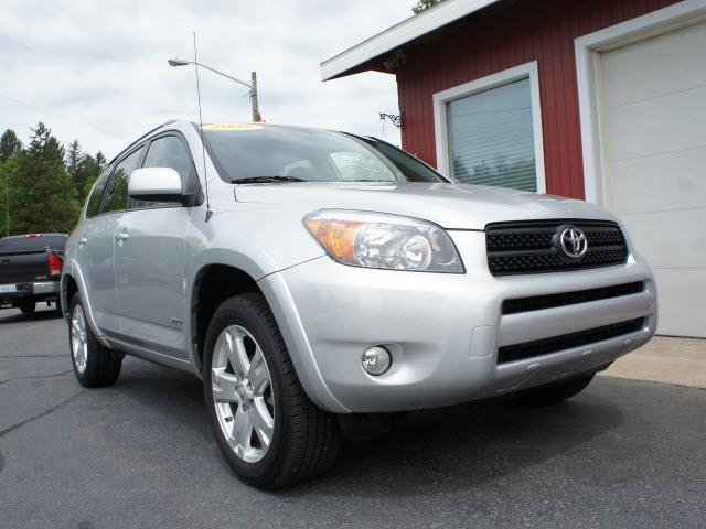Toyota RAV4 2008 photo 4