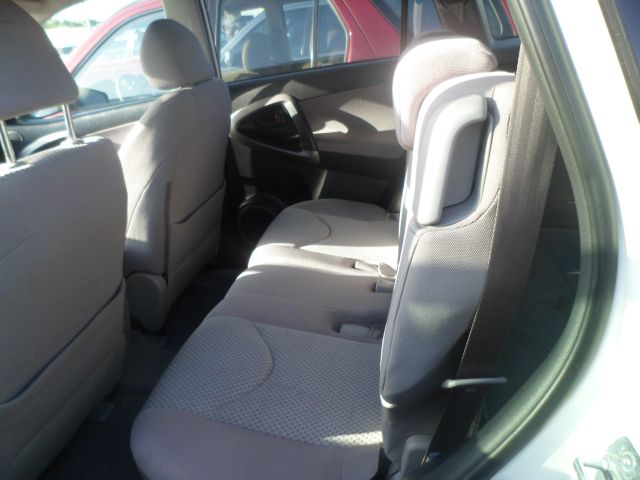 Toyota RAV4 SLT Bighorn SUV