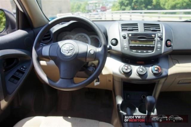 Toyota RAV4 2009 photo 44