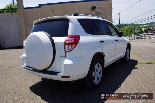 Toyota RAV4 2009 photo 46