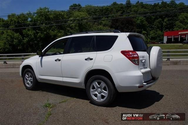 Toyota RAV4 2009 photo 47