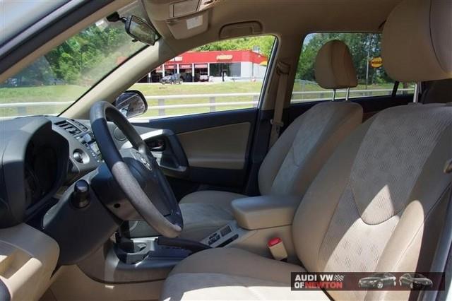 Toyota RAV4 2009 photo 53
