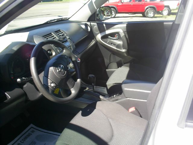 Toyota RAV4 2009 photo 4