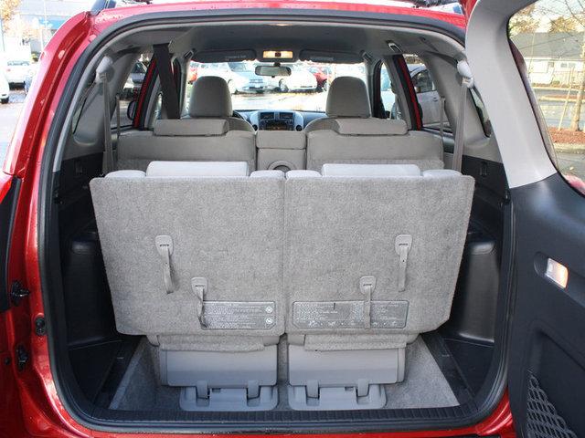 Toyota RAV4 2010 photo 4