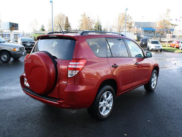 Toyota RAV4 2010 photo 5