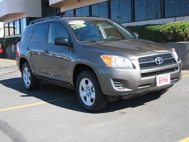 Toyota RAV4 Base Sport Utility