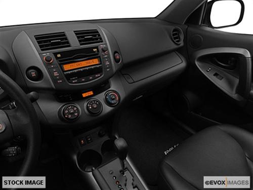 Toyota RAV4 2010 photo 1