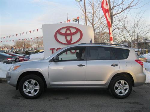 Toyota RAV4 2010 photo 1