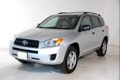 Toyota RAV4 2010 photo 2