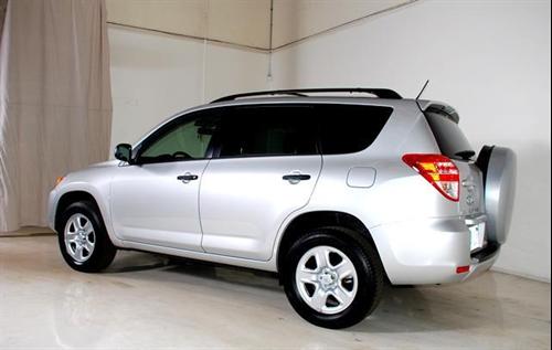 Toyota RAV4 2010 photo 4