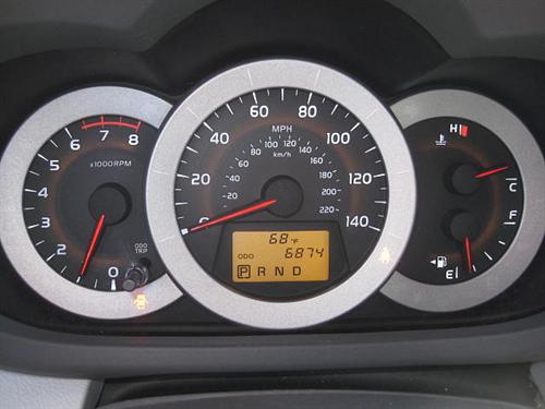 Toyota RAV4 2010 photo 1