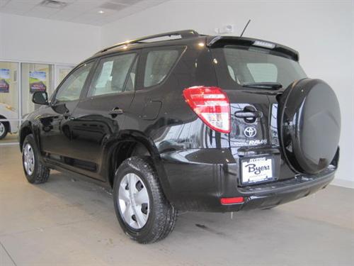 Toyota RAV4 2010 photo 3