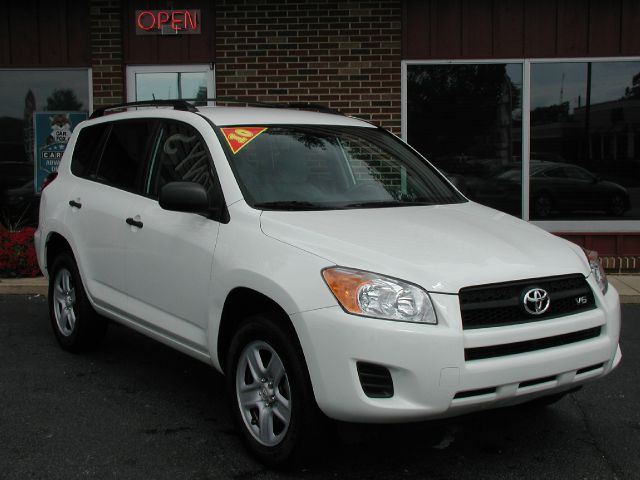 Toyota RAV4 2010 photo 1