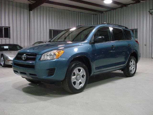 Toyota RAV4 2010 photo 3
