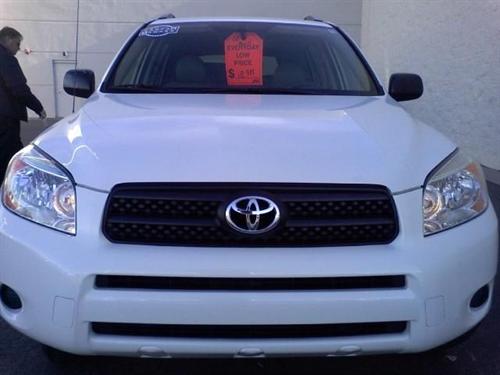 Toyota RAV4 2010 photo 1