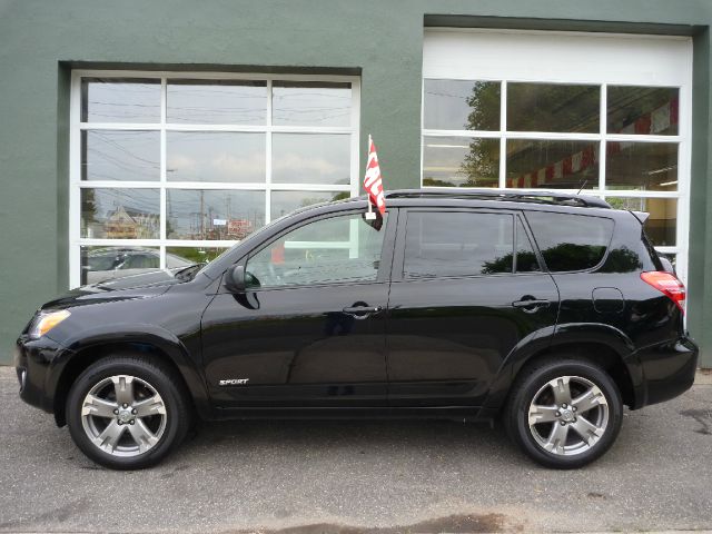 Toyota RAV4 2010 photo 11