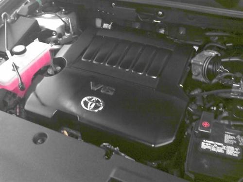 Toyota RAV4 2010 photo 3