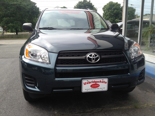 Toyota RAV4 2010 photo 3