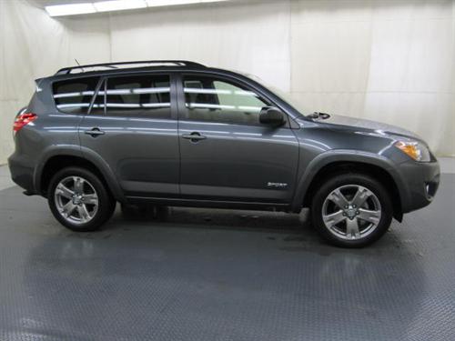 Toyota RAV4 2010 photo 2