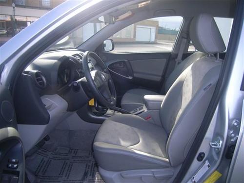 Toyota RAV4 2010 photo 1