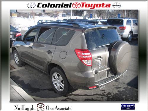 Toyota RAV4 2010 photo 4