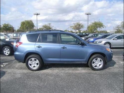 Toyota RAV4 2010 photo 3