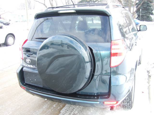 Toyota RAV4 2010 photo 4