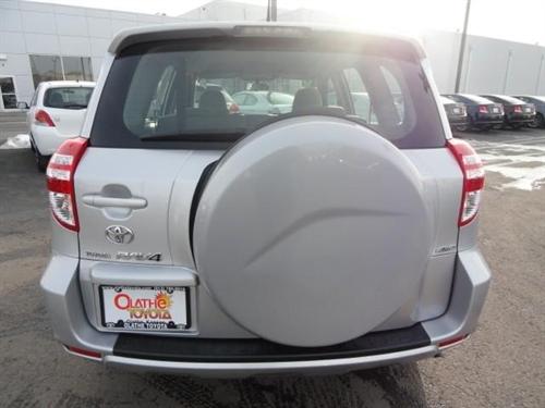 Toyota RAV4 2010 photo 4