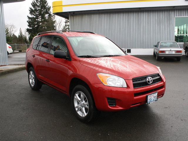 Toyota RAV4 2010 photo 3