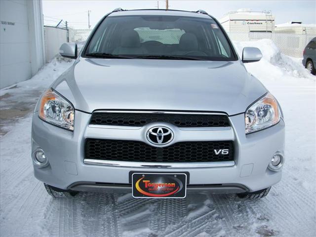 Toyota RAV4 2010 photo 2