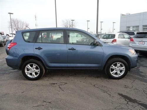 Toyota RAV4 2010 photo 2