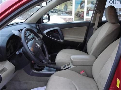 Toyota RAV4 2010 photo 5