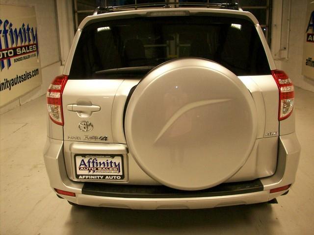 Toyota RAV4 Unknown SUV