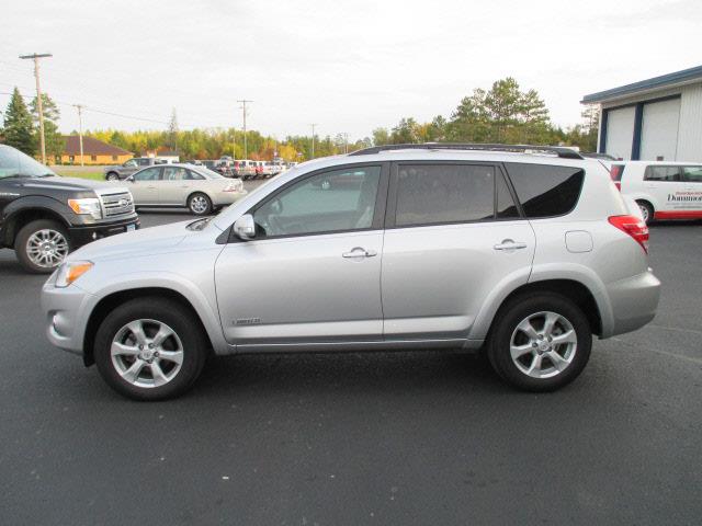Toyota RAV4 2010 photo 2