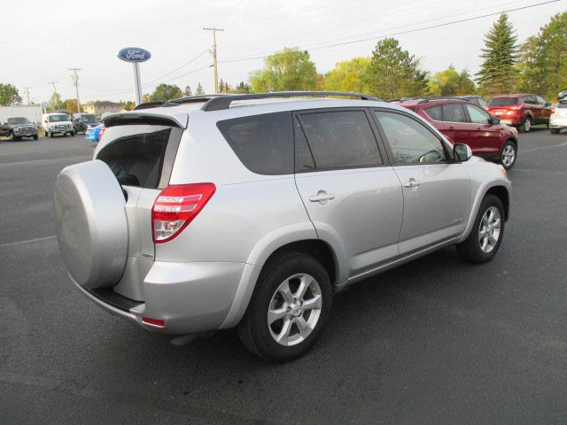 Toyota RAV4 2010 photo 3