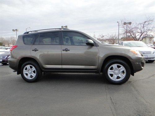 Toyota RAV4 2010 photo 1