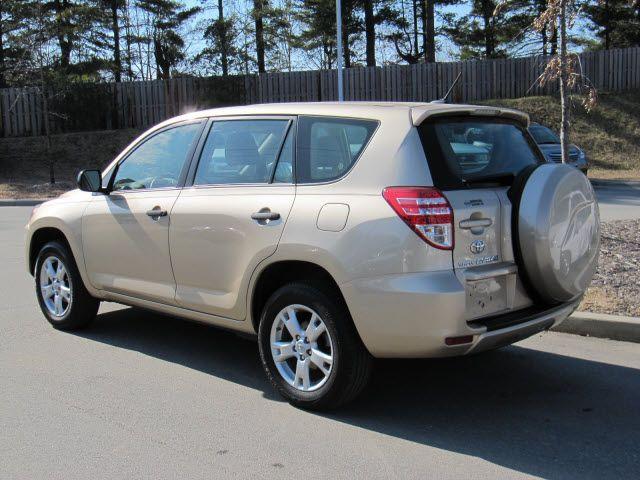 Toyota RAV4 2010 photo 4