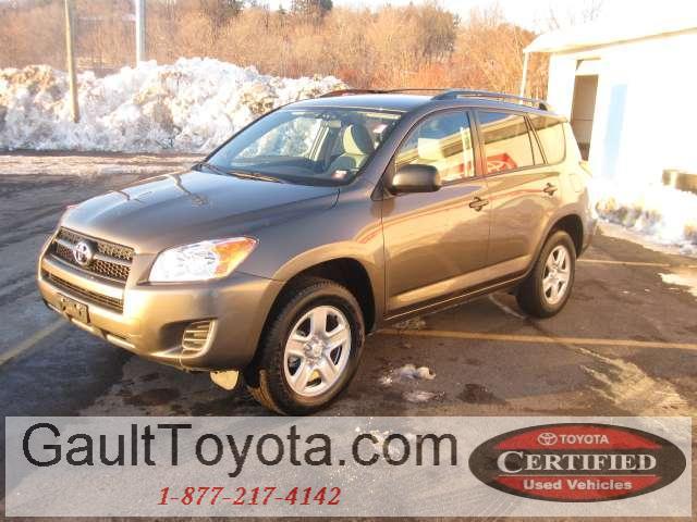 Toyota RAV4 2010 photo 2