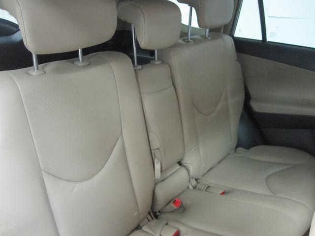 Toyota RAV4 2010 photo 5
