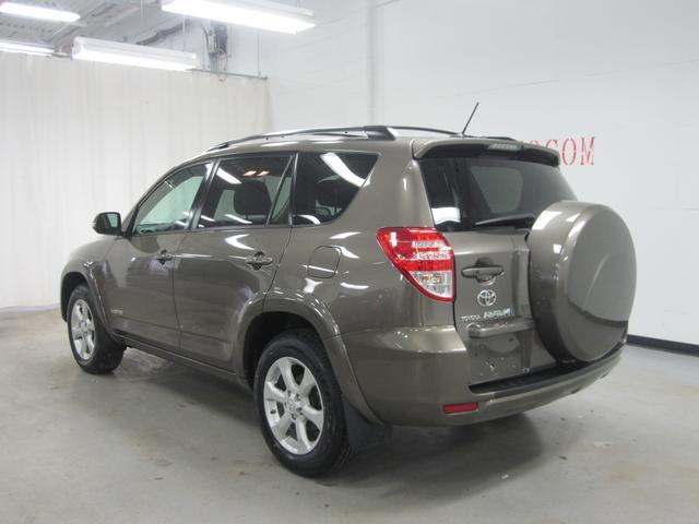 Toyota RAV4 2010 photo 6