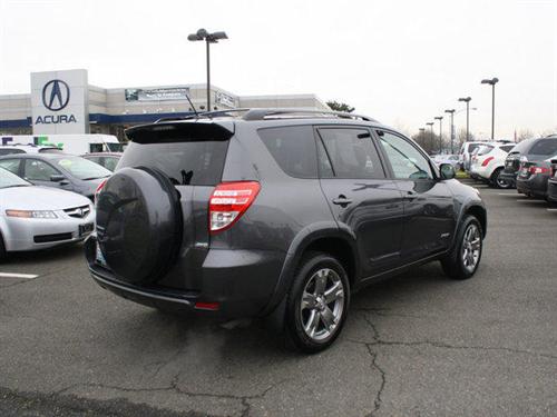 Toyota RAV4 2010 photo 5