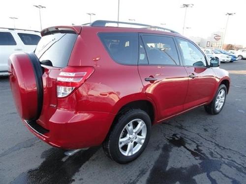 Toyota RAV4 2010 photo 3