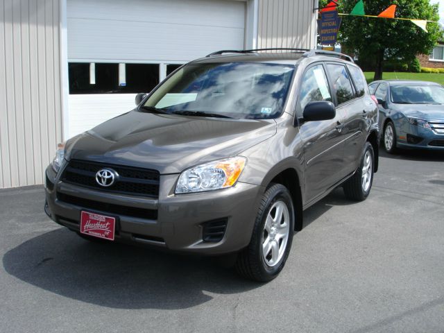 Toyota RAV4 2010 photo 16