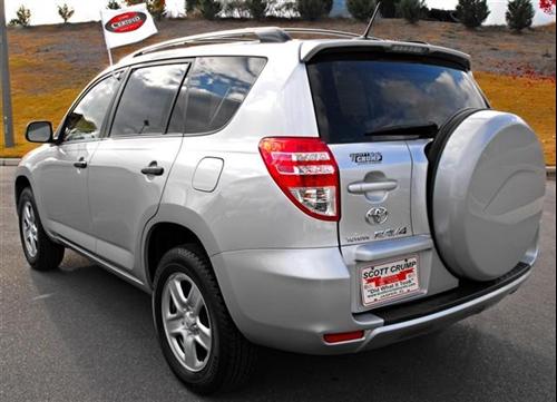 Toyota RAV4 2010 photo 3