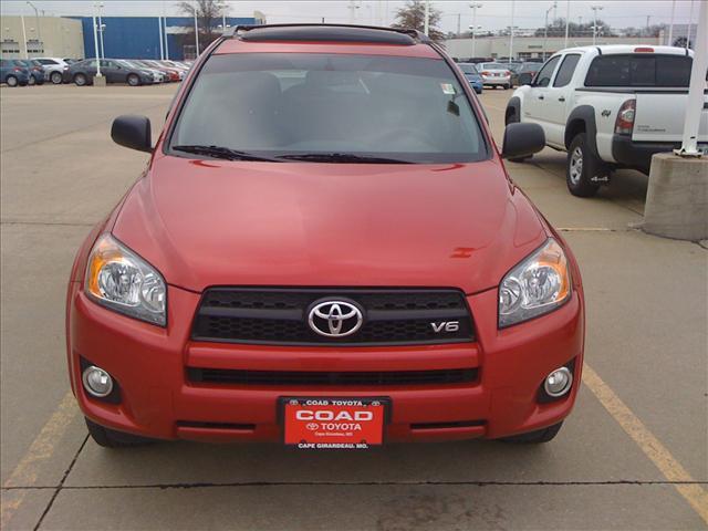 Toyota RAV4 2010 photo 1