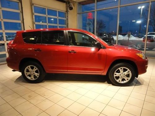 Toyota RAV4 2010 photo 2