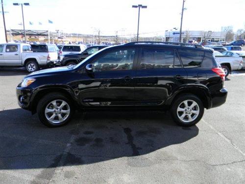 Toyota RAV4 2010 photo 3