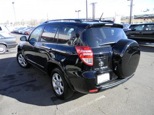 Toyota RAV4 2010 photo 4